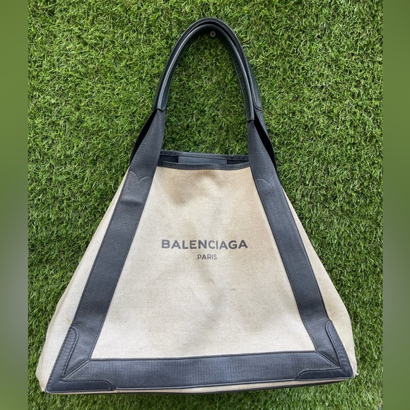 balenciaga cabas tote